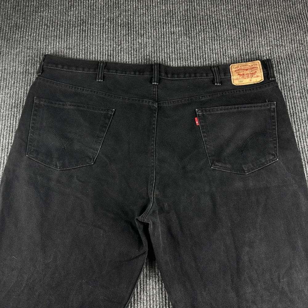 Levis 550 Relaxed Fit Jeans Mens 48x28 Black Denim Tapered Leg 100% Cotton 2856